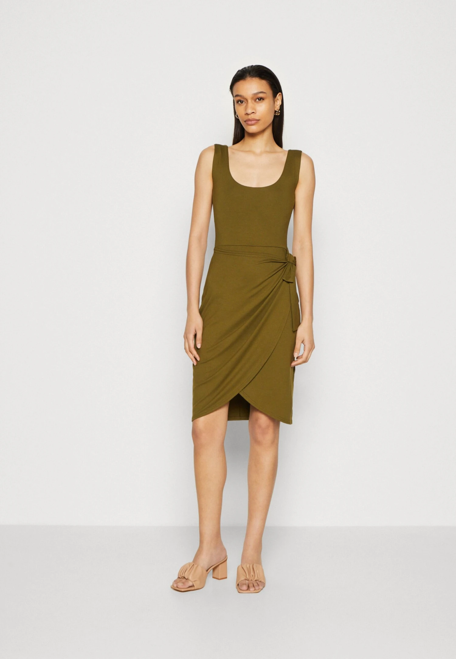 Anna Field Jerseyjurk - Olive 1 Anna Field Jerseyjurk - Olive
