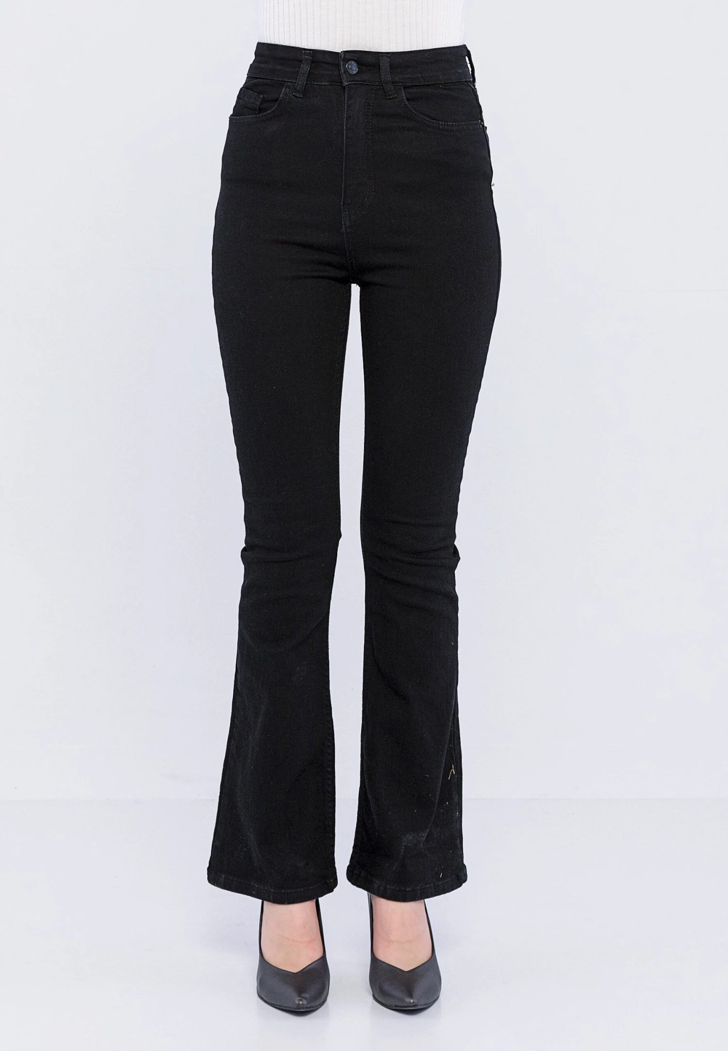 Siena - Flared Jeans - Black 1 Siena - Flared Jeans - Black