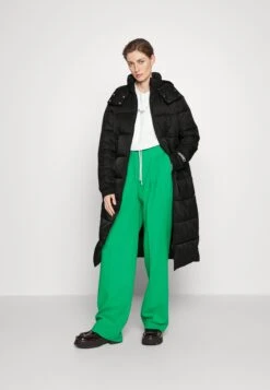 Hugo Favina - Winterjas - Black 10 Hugo Favina - Winterjas - Black -Only Mode Winkel 006eac1b35784e29a5a314b1c257dc26