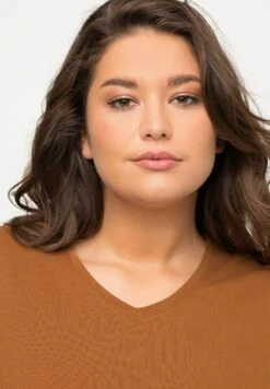 Ulla Popken Manches- T-Shirt Basic - Ocher 8 Ulla Popken Manches- T-Shirt Basic - Ocher -Only Mode Winkel 00889544ac7549a9a2d14a71b89ecff2