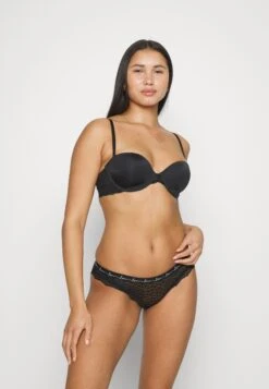 Marks & Spencer Texture 3 Pack- Slip - Black Mix