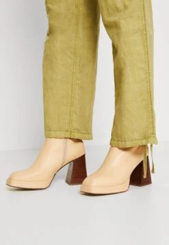 Edc By Esprit Cargobroek - Pistachio Green 11 Edc By Esprit Cargobroek - Pistachio Green -Only Mode Winkel 02457cb603f24ce99d41c2cb5b011e23