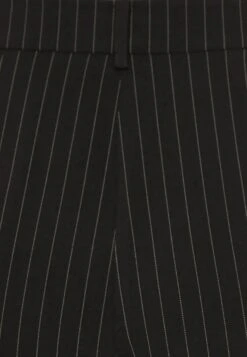 ONLY Onlkiya Wide Pinstripe - Broek - Black White -Only Mode Winkel 054fe3bf07a2419da343e73b05269e47
