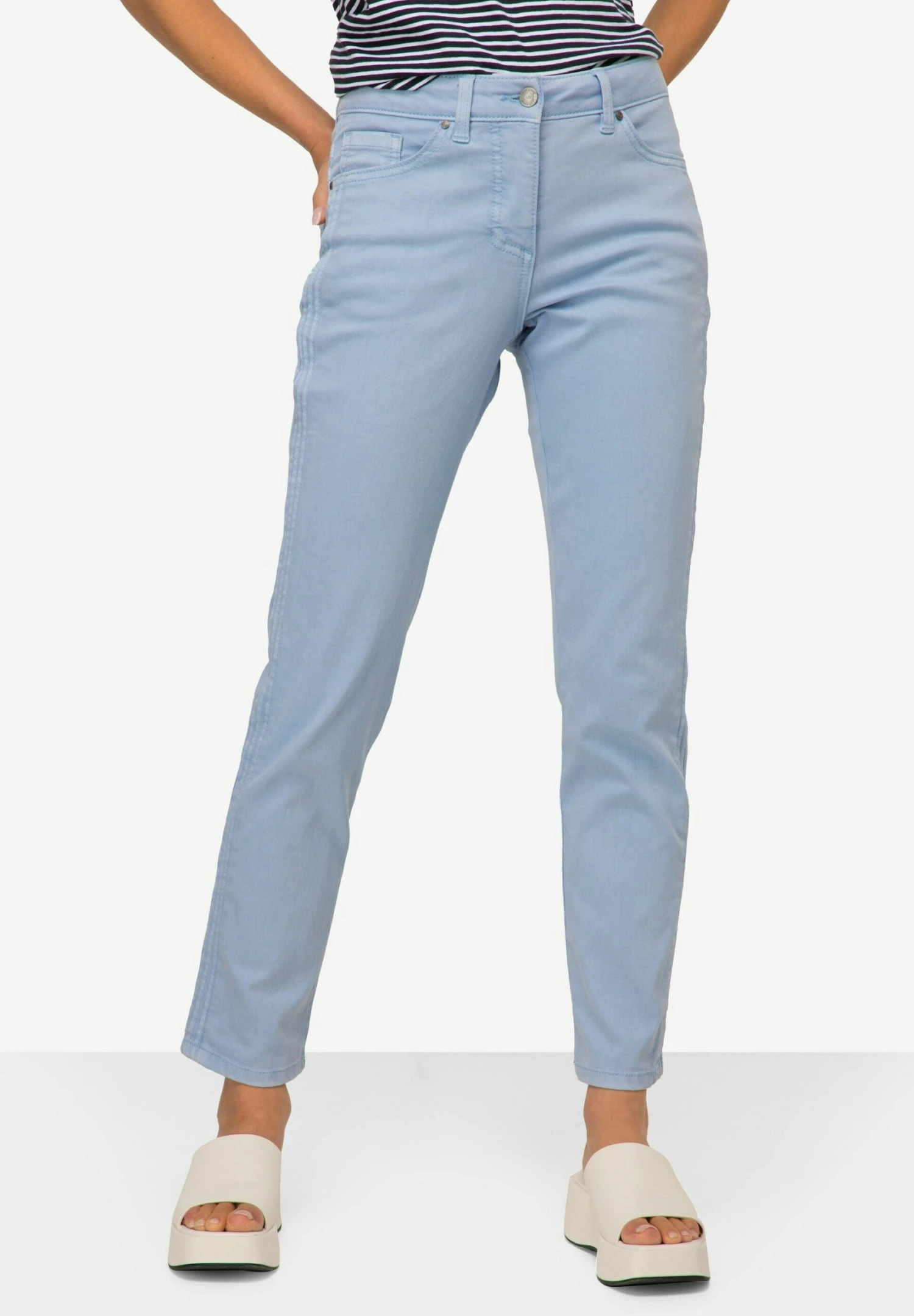 Slim Fit Jeans - Light Blue 1 Slim Fit Jeans - Light Blue