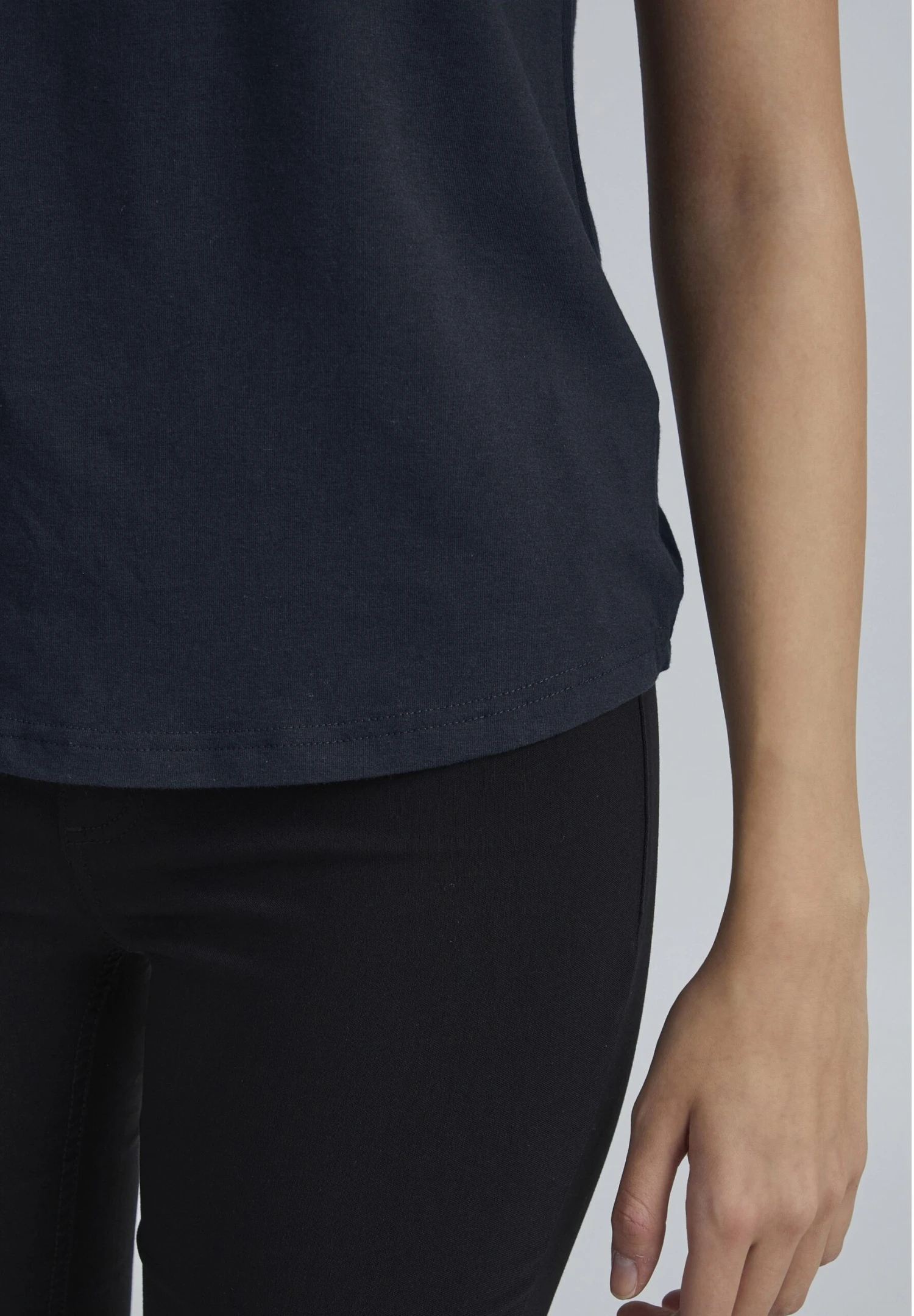 B.young Pamila- T-Shirt Basic - Copenhagen Night 5 B.young Pamila- T-Shirt Basic - Copenhagen Night - Afbeelding 5