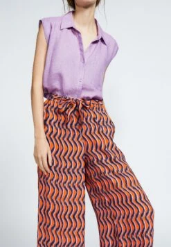 Pare - Broek - Violet -Only Mode Winkel 066c6fabcc704df58d42faec7a6a36ce