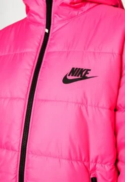 Nike Sportswear Winterjas - Pinksicle/Black -Only Mode Winkel 06935c8036e84856b95fc4031aca9164