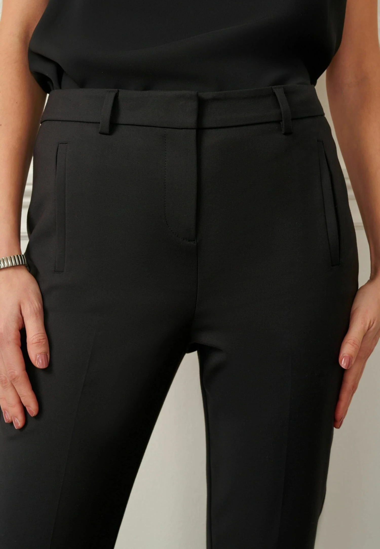 Next Tailored Capri - Chino - Black 4 Next Tailored Capri - Chino - Black - Afbeelding 4