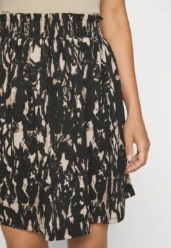Vicaia Loa Skirt - A-Lijn Rok - Black -Only Mode Winkel 084b3c03bd6b46dc8e2cc8bb22d852a9