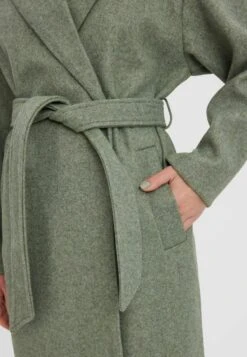 Vero Moda Vmfortune Long Ga Noos - Mantel - Laurel Wreath 7 Vero Moda Vmfortune Long Ga Noos - Mantel - Laurel Wreath -Only Mode Winkel 08a67db6a30d4ae68190645e2792afca