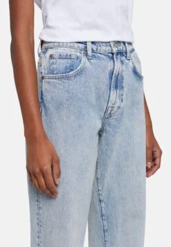 7 For All Mankind Tess - Flared Jeans - Light Blue -Only Mode Winkel 09d864f2732d45aa9fb9af60fabf445b