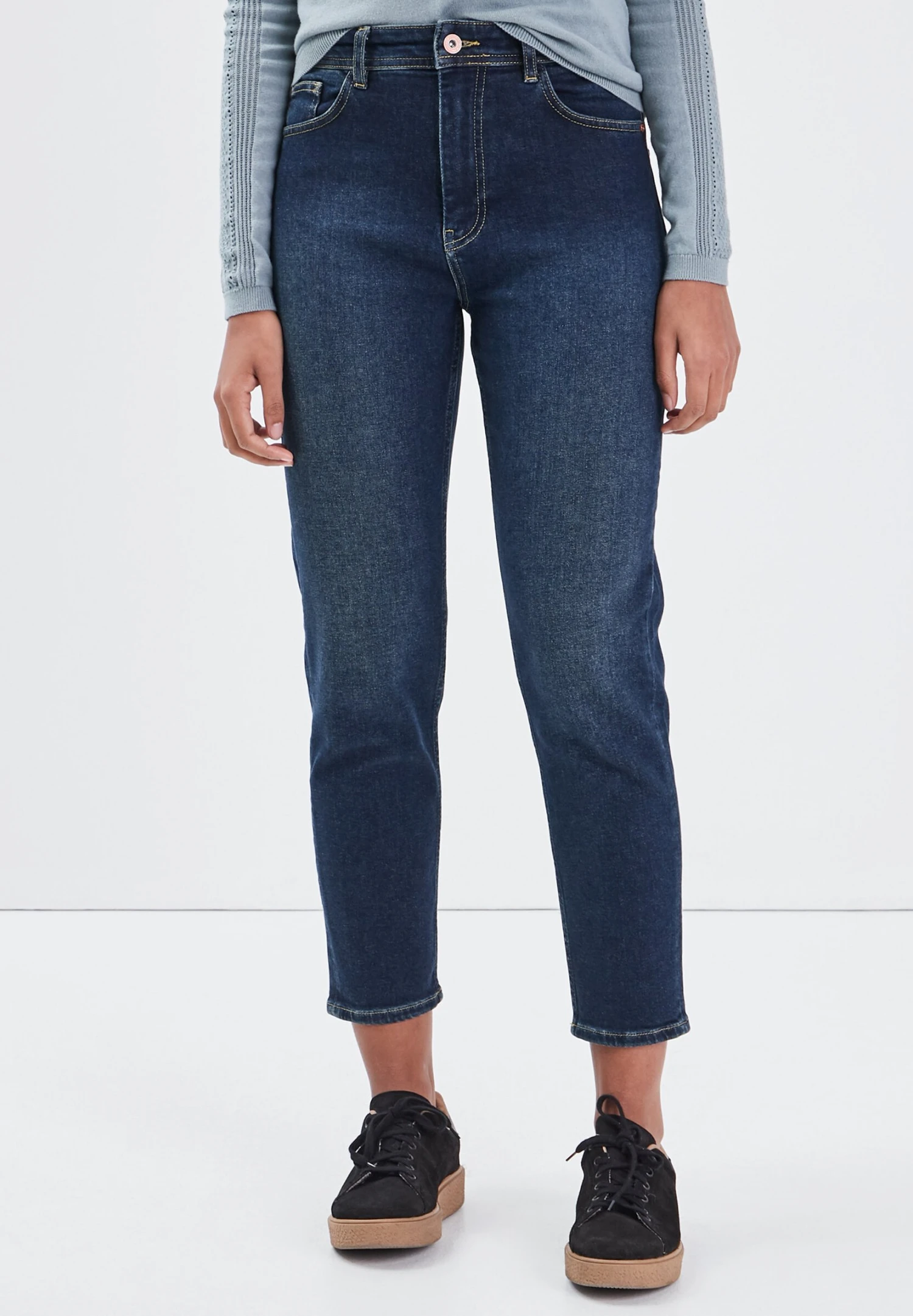 Mom- Slim Fit Jeans - Denim Brut 1 Mom- Slim Fit Jeans - Denim Brut