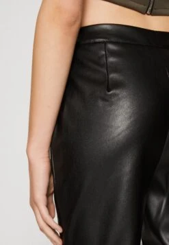 Noisy May Nmandy Moni Ankle Pants- Broek - Black 11 Noisy May Nmandy Moni Ankle Pants- Broek - Black -Only Mode Winkel 0bca028eda1c4a7e8fa0e6197384dff5