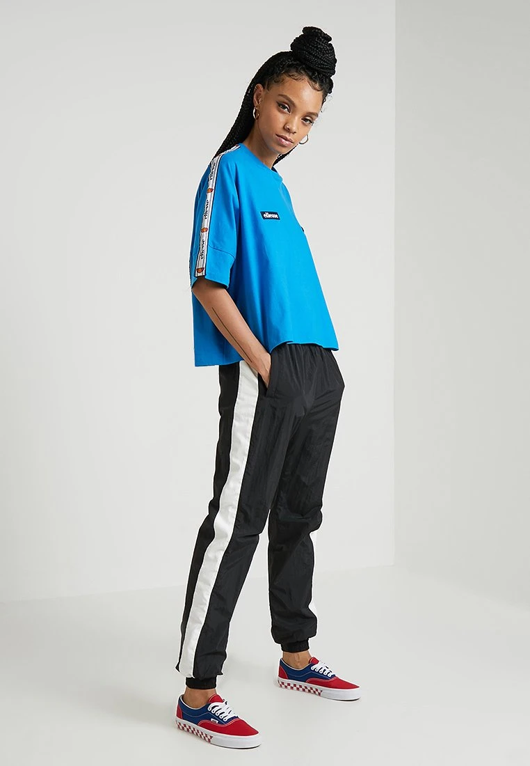 URBAN CLASSICS Ladies Striped Crinkle Pants - Trainingsbroek - Black/White 2 URBAN CLASSICS Ladies Striped Crinkle Pants - Trainingsbroek - Black/White - Afbeelding 2