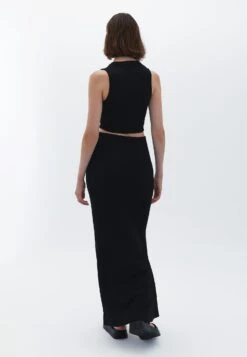 High Rise - Maxirok - Black -Only Mode Winkel 0f52508d5d774fe9b509646f1c277039