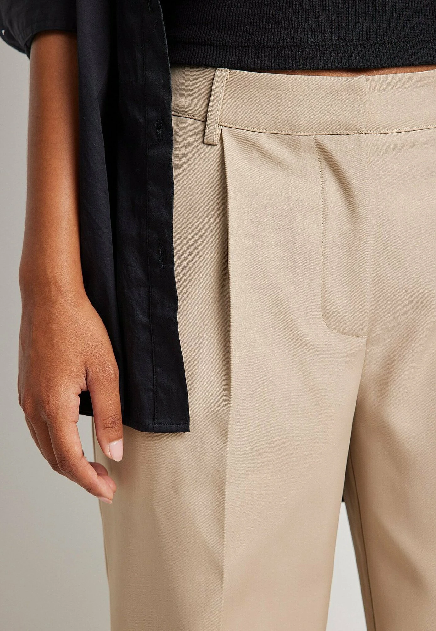 NA-KD Broek - Taupe 3 NA-KD Broek - Taupe - Afbeelding 3