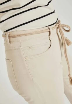 Bobby - Slim Fit Jeans - Beige -Only Mode Winkel 10772bf50e924a7d9c4a4508639320bb