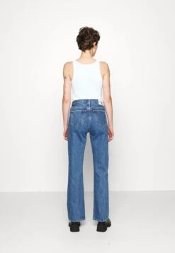 Calvin Klein Jeans Authentic Bootcut - Bootcut Jeans - Denim Medium -Only Mode Winkel 1242abfb91e0412fa844482fe2de285f