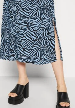 B.young Joella Slit Skirt- Maxirok - Little Boy Blue Mix 11 B.young Joella Slit Skirt- Maxirok - Little Boy Blue Mix -Only Mode Winkel 124d7658e69c4be0ac86e16379eb2e92