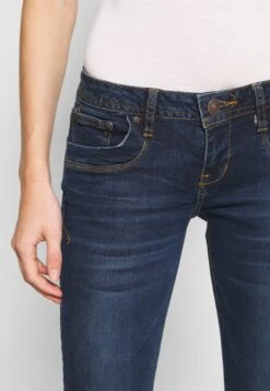 LTB Valerie - Bootcut Jeans - Welda Wash -Only Mode Winkel 1283d911a185403ca88bd56eaec04e58