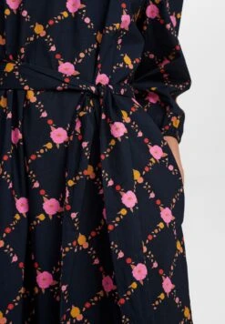 Nuava - Jurk - Dark Sapphire -Only Mode Winkel 1332195372fc46c38e91b72dc3b53930