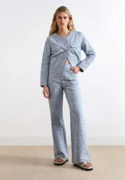 Scalpers Milla - Broek - Light Blue 8 Scalpers Milla - Broek - Light Blue -Only Mode Winkel 1519d032e24345c3881308efae6a628e