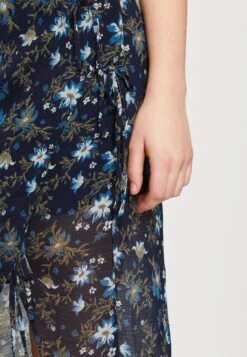 FREE PEOPLE Femme Edge Maxi - Maxirok - Ink Combo 11 FREE PEOPLE Femme Edge Maxi - Maxirok - Ink Combo -Only Mode Winkel 170593c0b1ed4100bd96f2357a2410e0