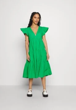 Vero Moda Petite Vmjarlotte Calf Slit Dress - Jurk - Bright Green