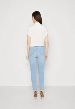 Wrangler High Skinny - Jeans Skinny Fit - Calista 8 Wrangler High Skinny - Jeans Skinny Fit - Calista -Only Mode Winkel 1859df80ab2b4ff7b306e1bb0c363e1a