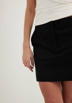 NA-KD Taillierter Mit Mittelhoher Taille - Minirok - Black -Only Mode Winkel 18b6a2ec4c884e3fad3be24757d4b814