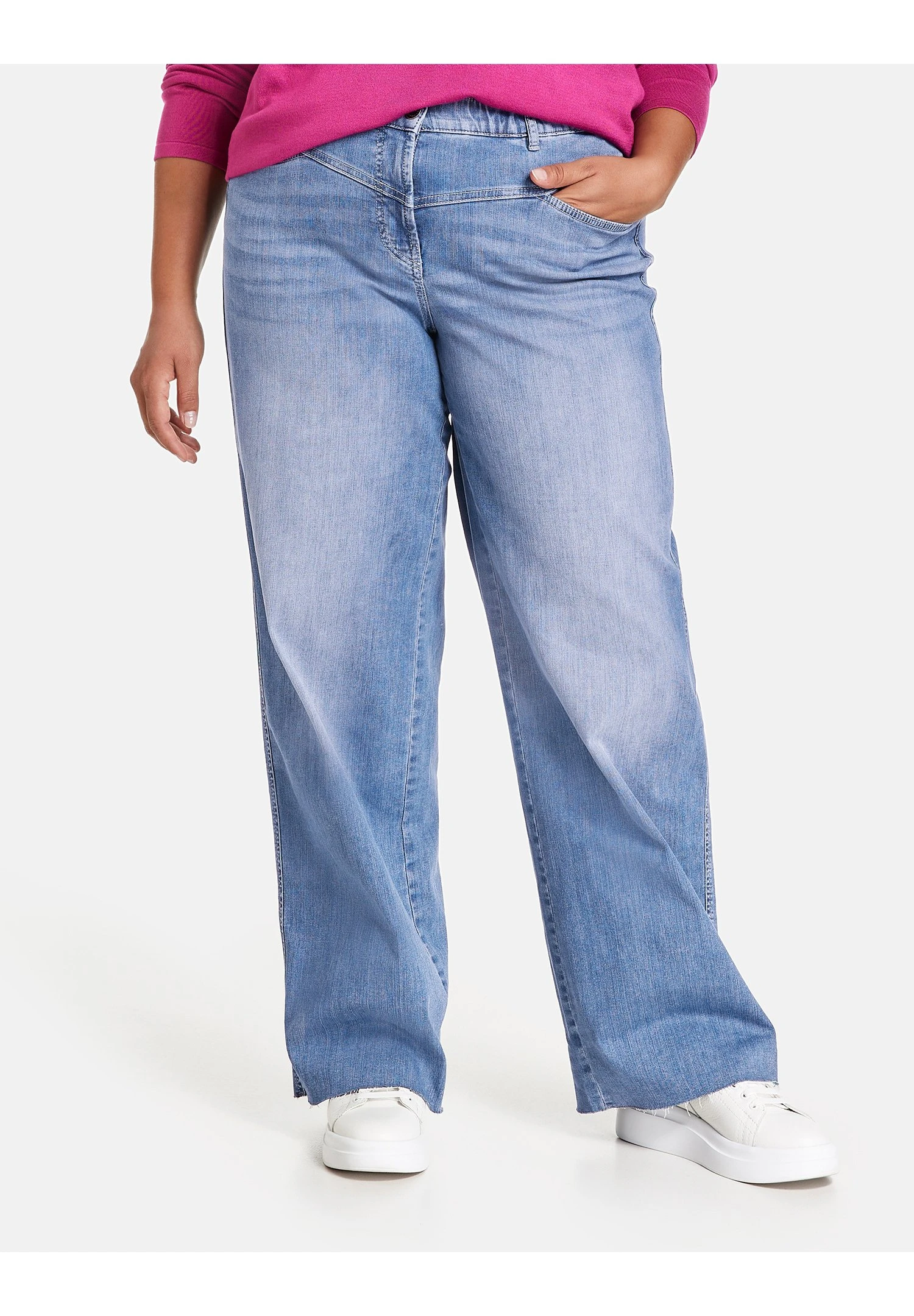 Mit Weitem Bein Carlotta - Relaxed Fit Jeans - Bleached Blue Denim 1 Mit Weitem Bein Carlotta - Relaxed Fit Jeans - Bleached Blue Denim