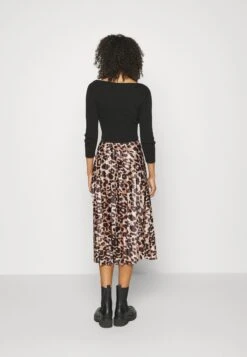 Vila Vinitban- A-Lijn Rok - Black -Only Mode Winkel 1a61675cbd6849f6810623fca7ca3795