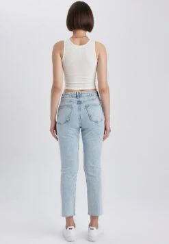 DeFacto Vintage- Slim Fit Jeans - Blue 8 DeFacto Vintage- Slim Fit Jeans - Blue -Only Mode Winkel 1a961d29623f448098408ee89f1b4112