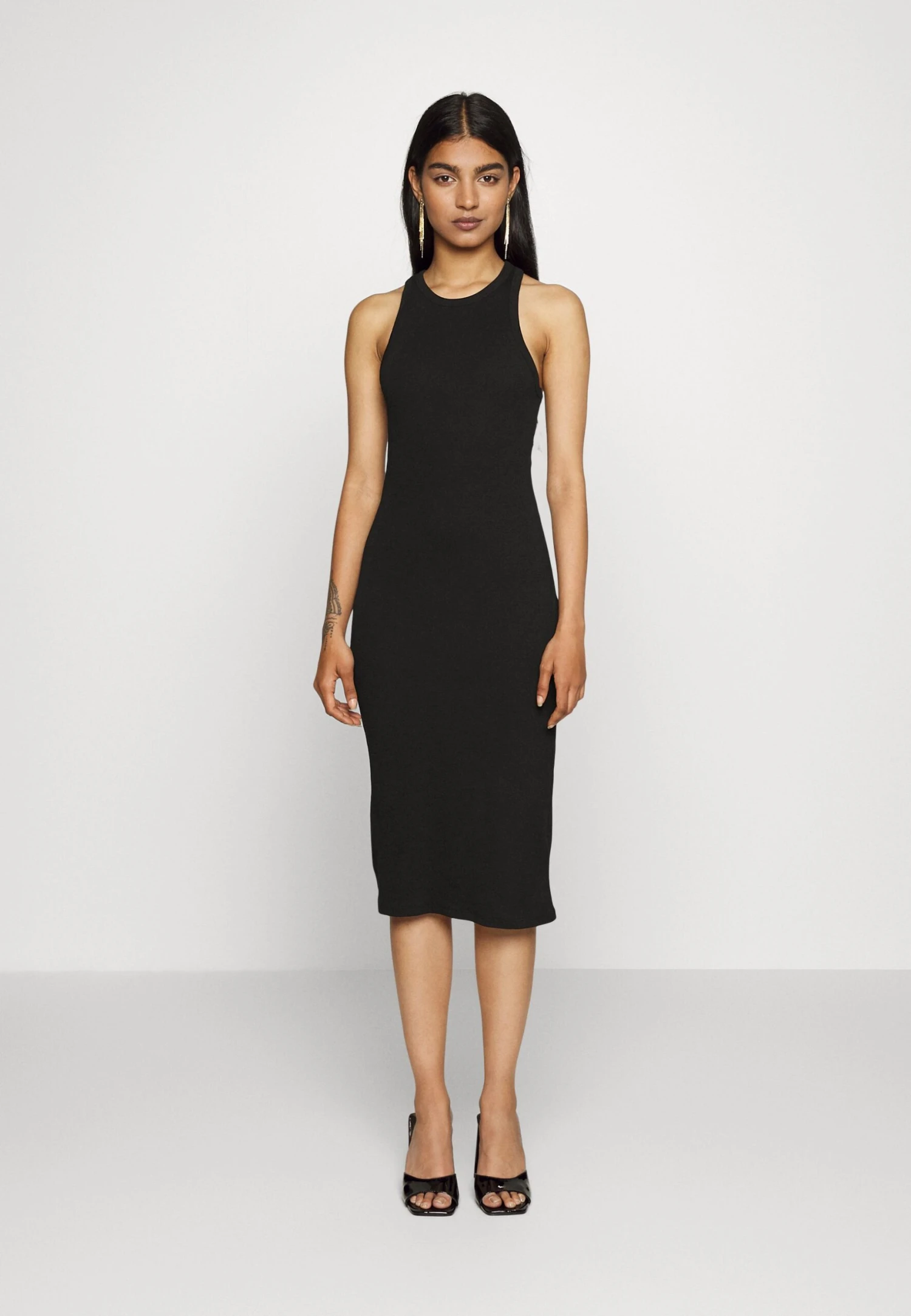 Modström Dress - Etui-Jurk - Black 1 Modström Dress - Etui-Jurk - Black