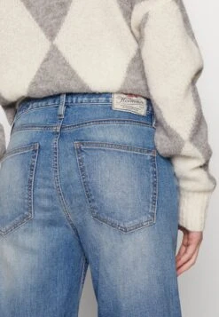 Herrlicher Maze - Relaxed Fit Jeans - Raising Sun 9 Herrlicher Maze - Relaxed Fit Jeans - Raising Sun -Only Mode Winkel 1ce775d1c2914688a93c6e7c8d46c646