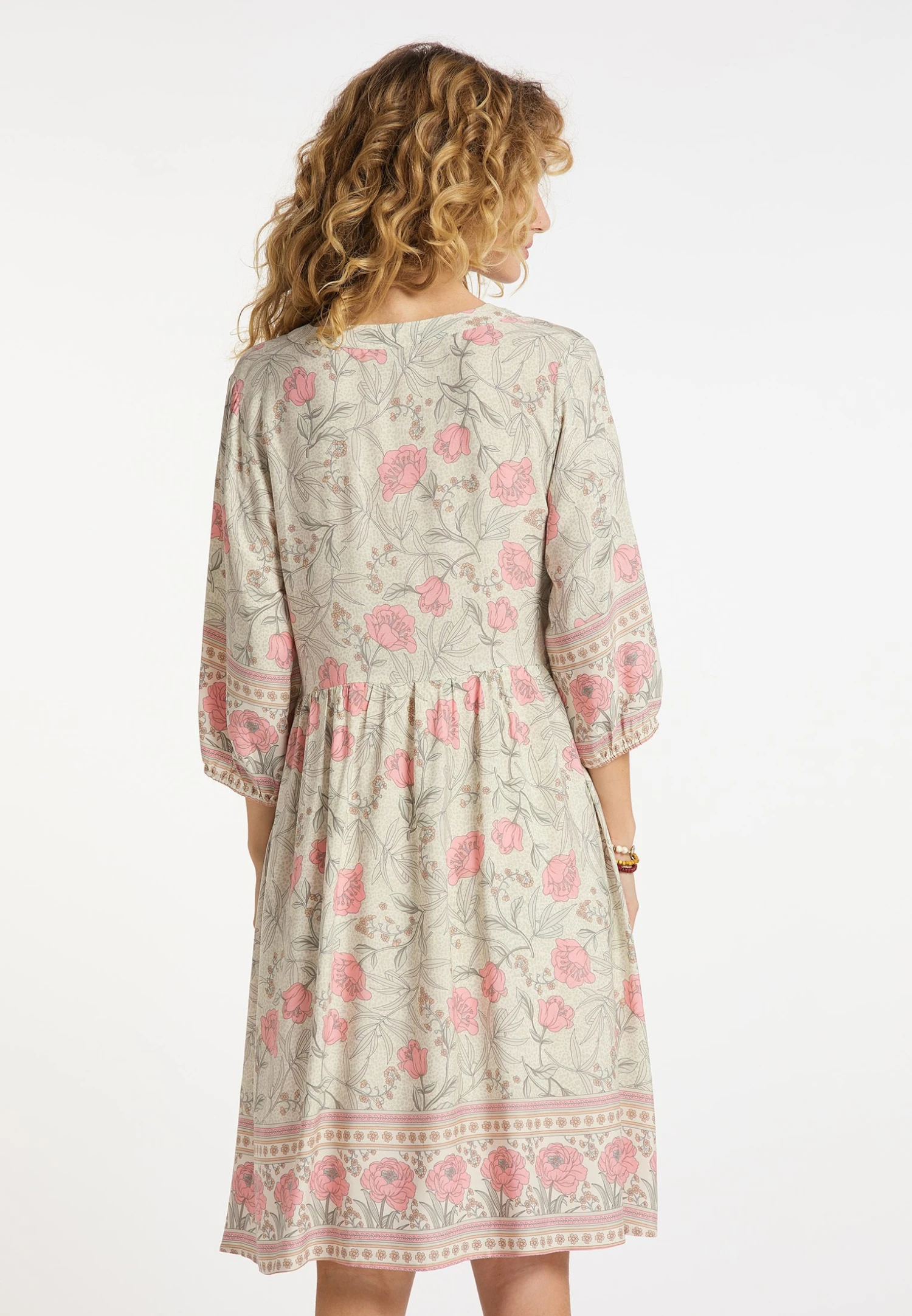 Usha Carnea - Jurk - Weiss Mehrfarbig 3 Usha Carnea - Jurk - Weiss Mehrfarbig - Afbeelding 3