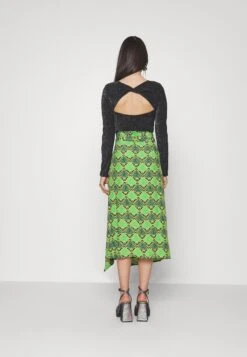 Della Jaspre Skirt - Kokerrok - Green -Only Mode Winkel 1f373ecd35ac4df1825a3cb6879e7883