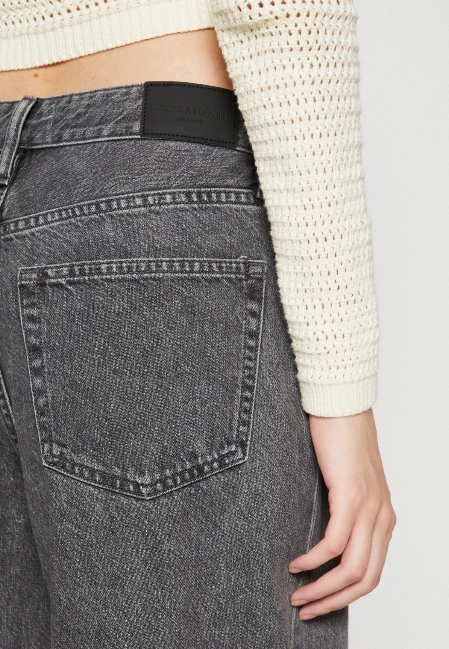 Gina Tricot Baggy - Relaxed Fit Jeans - Grey 6 Gina Tricot Baggy - Relaxed Fit Jeans - Grey - Afbeelding 6