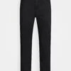 Calvin Klein Jeans Mom - Relaxed Fit Jeans - Denim Black