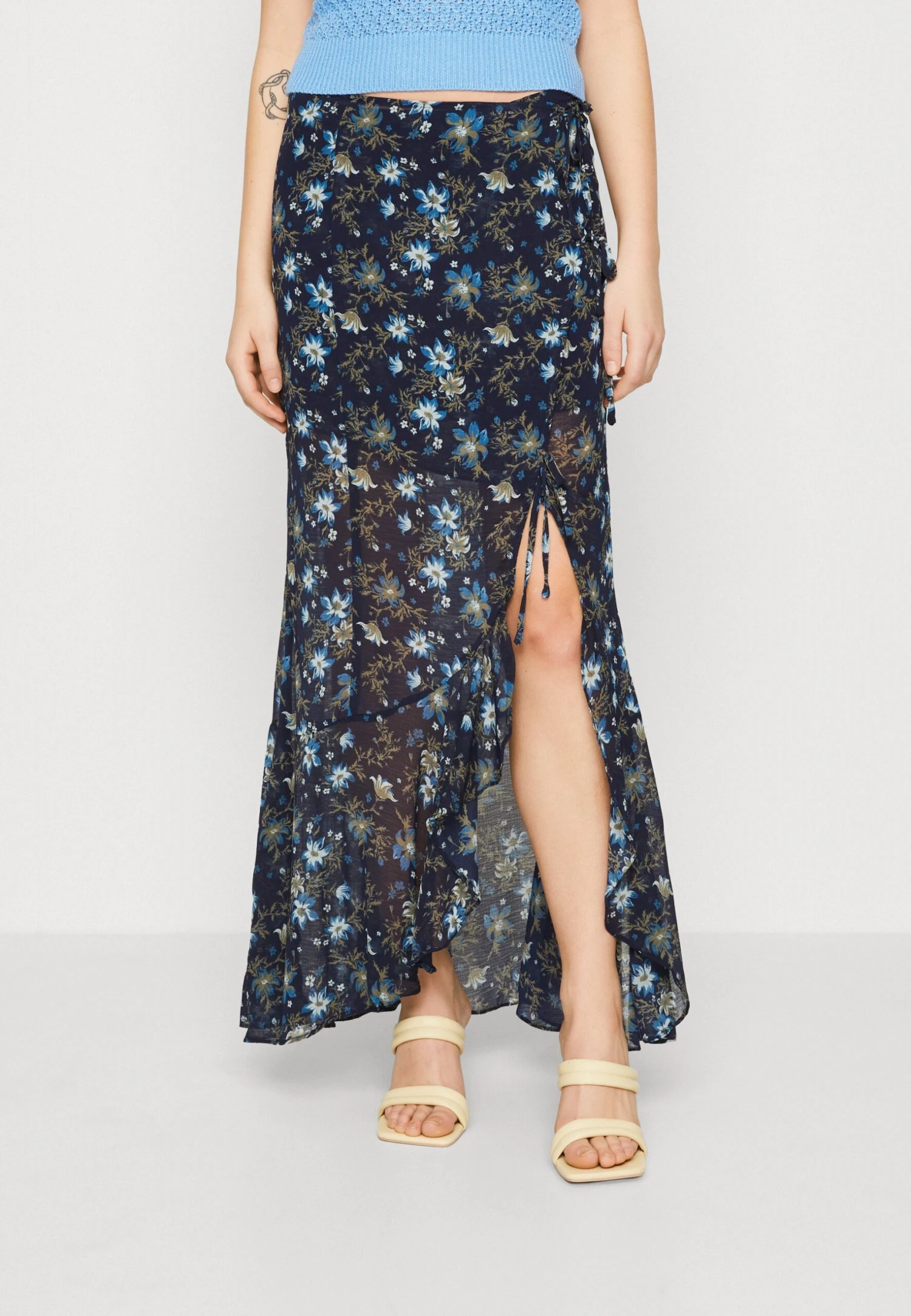 FREE PEOPLE Femme Edge Maxi - Maxirok - Ink Combo 1 FREE PEOPLE Femme Edge Maxi - Maxirok - Ink Combo