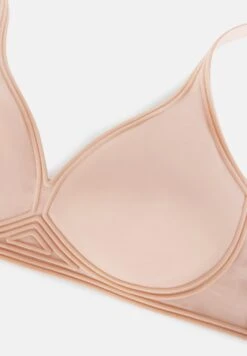 Wolford 3W Skin - T-Shirt Bh - Light Pink -Only Mode Winkel 220db5994a6f420296ccc3f8b1d5d4a7