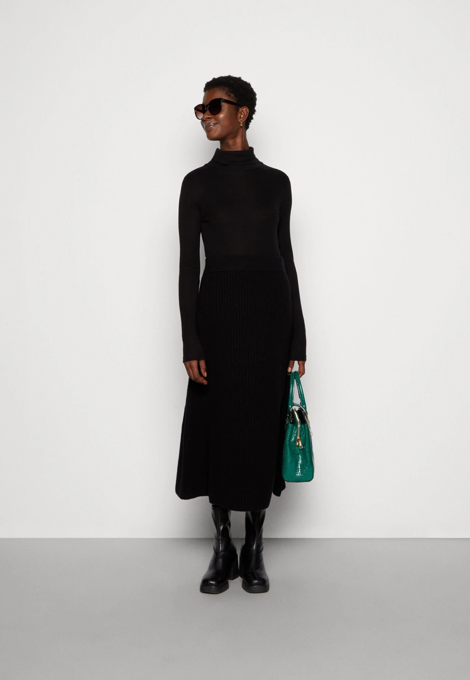 Marc O'Polo Skirt Midi A-Shape - A-Lijn Rok - Black 2 Marc O'Polo Skirt Midi A-Shape - A-Lijn Rok - Black - Afbeelding 2