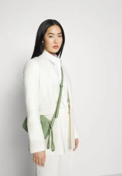 Boss Tiroko - Broek - White -Only Mode Winkel 22d1d6ff71d74304a849d70bf8ae005d