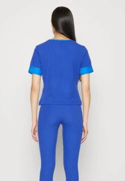 Adidas Originals Adicolor 70S Tee- T-Shirt Print - Semi Lucid Blue -Only Mode Winkel 22dad8b4c8c84dea92509b4f3380f988