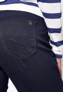 TONI Slim Fit Jeans - Darkblue -Only Mode Winkel 23113951f2034221b25d5d89249f562f