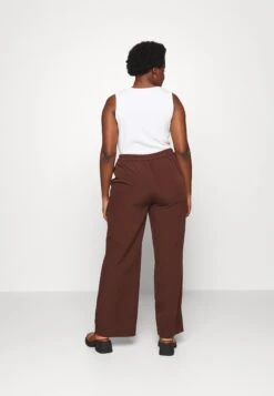 Pcbossy Wide Plain Pant - Broek - Chicory Coffee -Only Mode Winkel 24da886a25d940099128f22faf165e2d