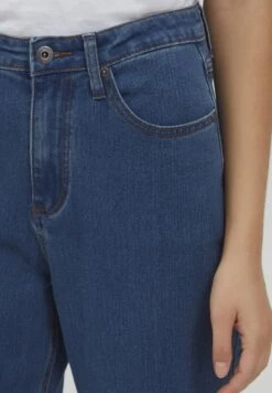 OXMO Oxanne - Straight Leg Jeans - Mid Blue Denim 9 OXMO Oxanne - Straight Leg Jeans - Mid Blue Denim -Only Mode Winkel 2514c8f62c344230b7249c61db977dba