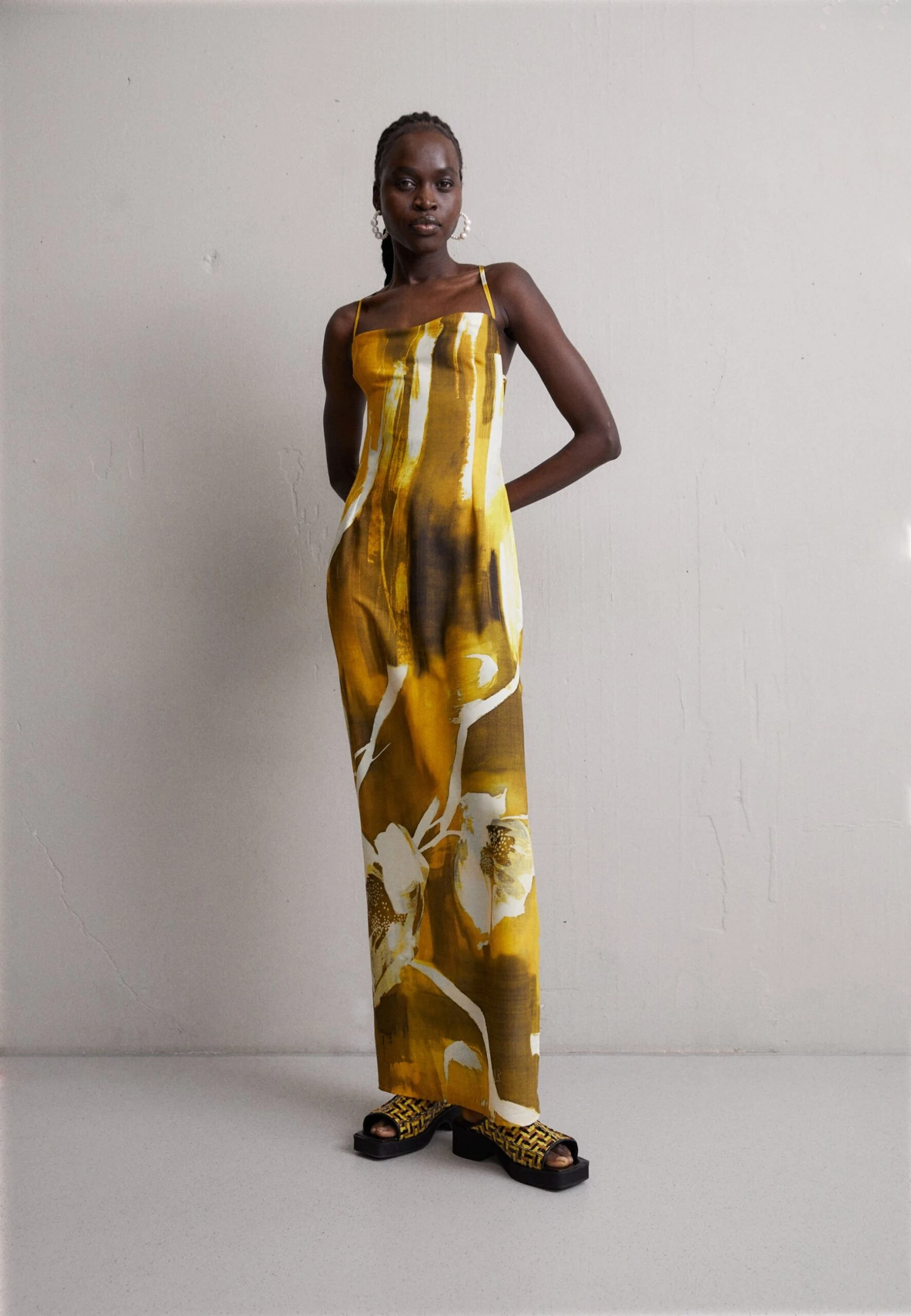 Estampado Flor - Maxi-Jurk - Yellow 2 Estampado Flor - Maxi-Jurk - Yellow - Afbeelding 2