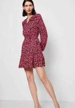 Marks & Spencer Ruffle Waist Mini - Blousejurk - Pink Mix 9 Marks & Spencer Ruffle Waist Mini - Blousejurk - Pink Mix -Only Mode Winkel 2639136828774aabbce884f4814508f7