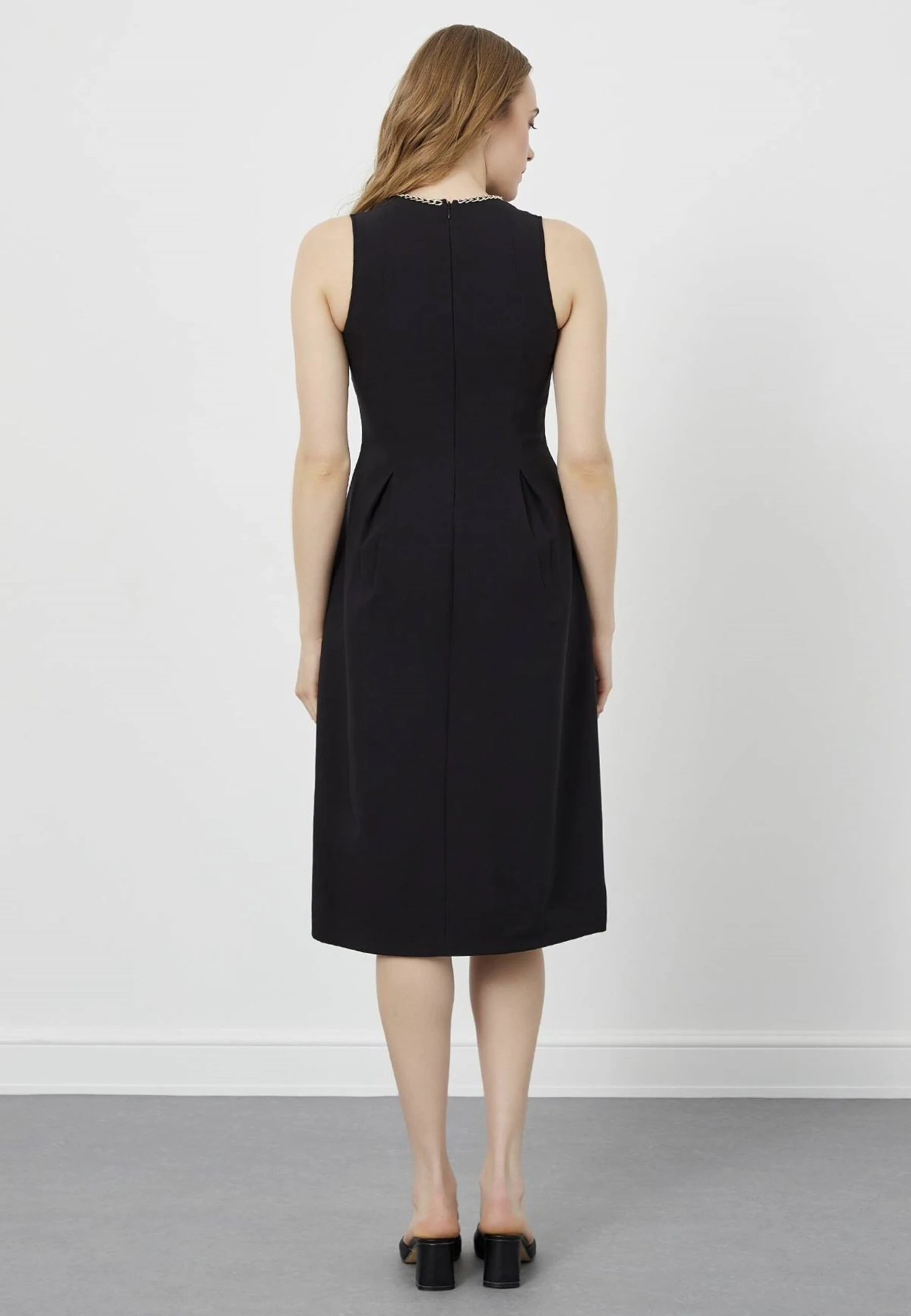 Pleated - Jurk - Black 2 Pleated - Jurk - Black - Afbeelding 2